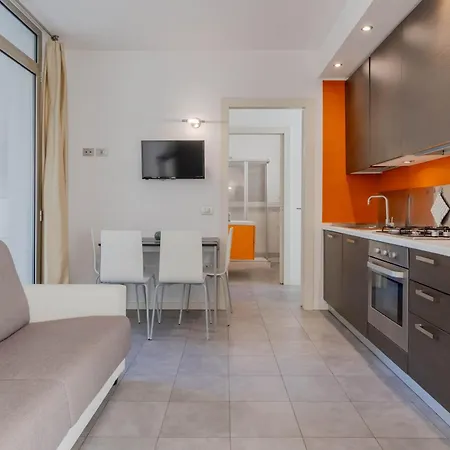 Alice Apartment *