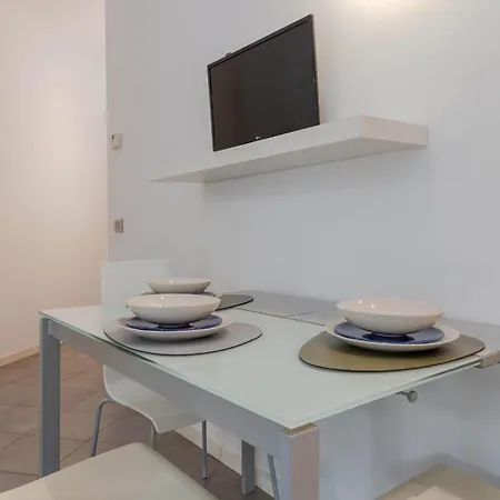 Alice Apartment